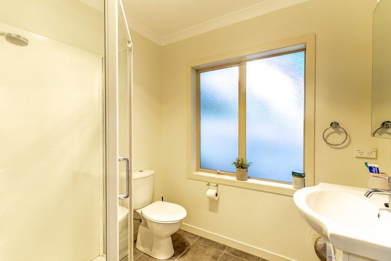 Photo of property in 8 Oakmont Place, Rototuna, Hamilton, 3210