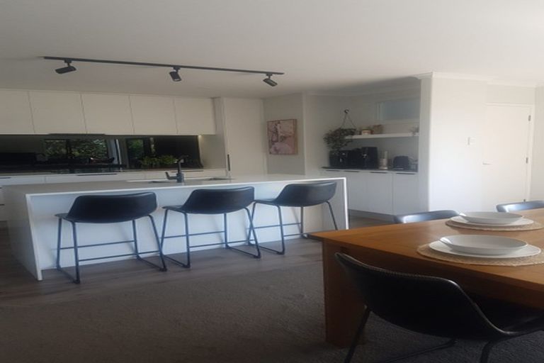 Photo of property in 4 Strata View, Western Heights, Hamilton, 3200