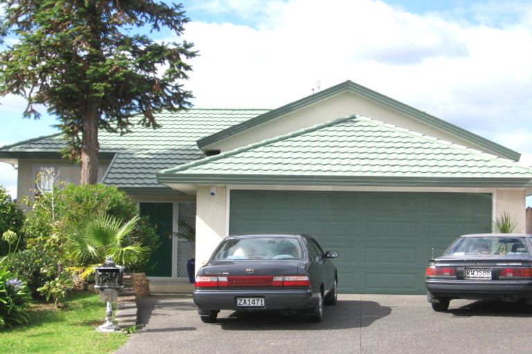 Photo of property in 21 Jubaea Place, Henderson, Auckland, 0610