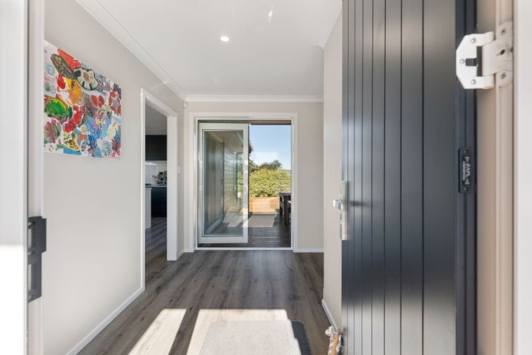 Photo of property in 18 Ashgrove Lane, Ashhurst, Palmerston North, 4470