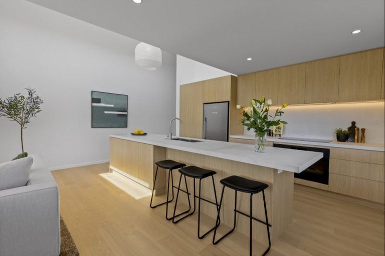 Photo of property in 11a William Rees Place, Kawarau Falls, Queenstown, 9300