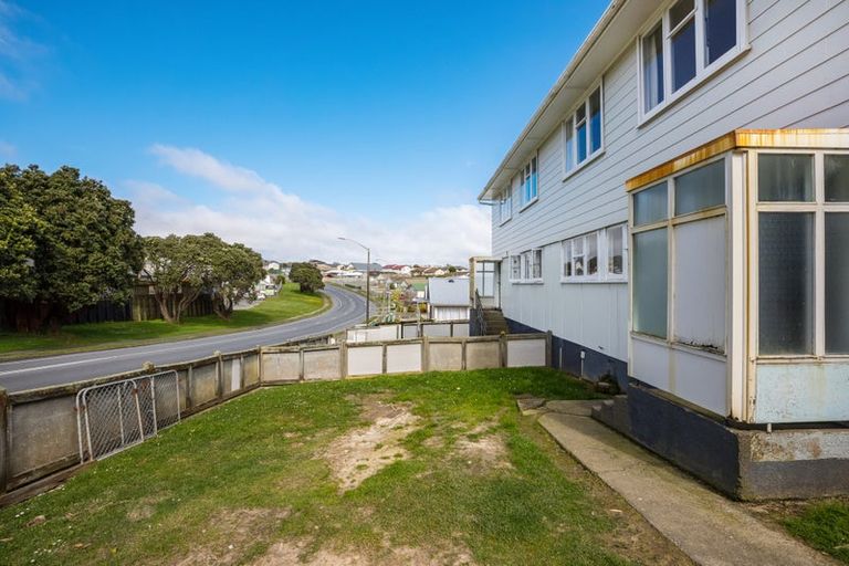Photo of property in 301-303 Warspite Avenue, Waitangirua, Porirua, 5024
