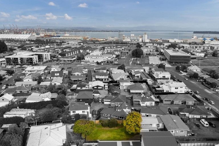 Photo of property in 12c Terrace Avenue, Mount Maunganui, 3116