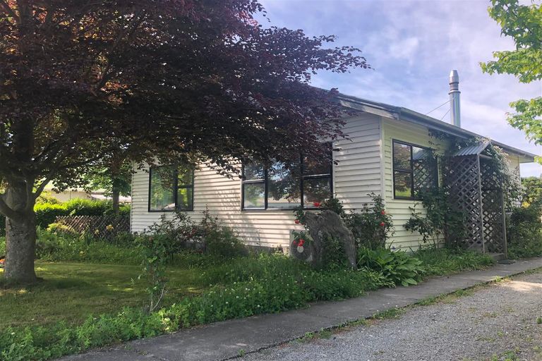 Photo of property in 6 Mckenzie Street, Fairlie, 7925