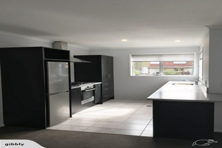 Photo of property in 3b Scotland Place, Hillcrest, Hamilton, 3216