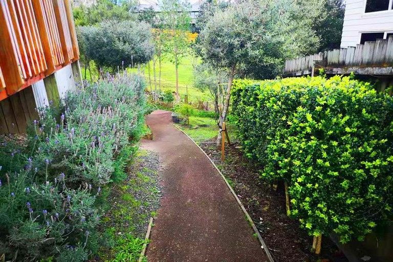 Photo of property in 171a Royal Road, Massey, Auckland, 0614