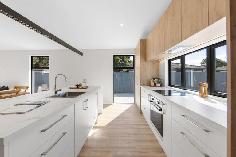Photo of property in 66a Neill Street, Hornby, Christchurch, 8042