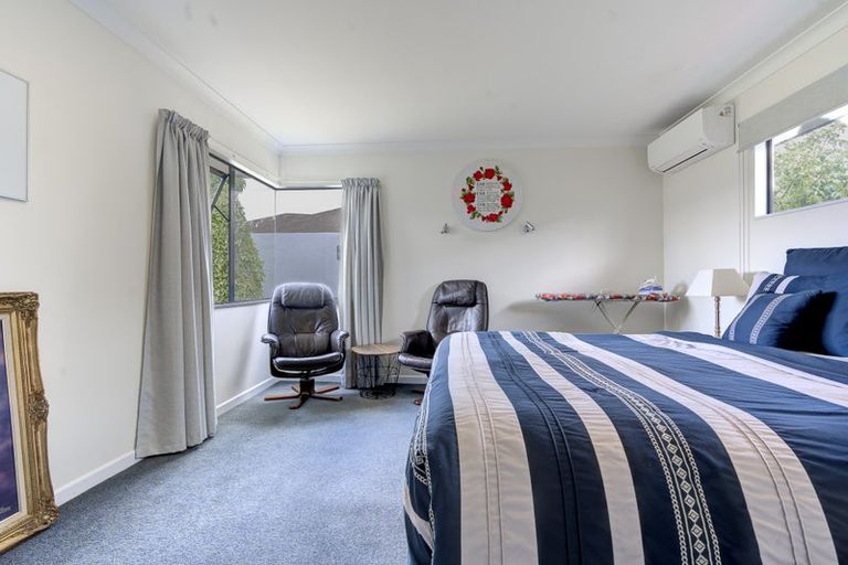 Photo of property in 43a Cairns Crescent, Rototuna, Hamilton, 3210