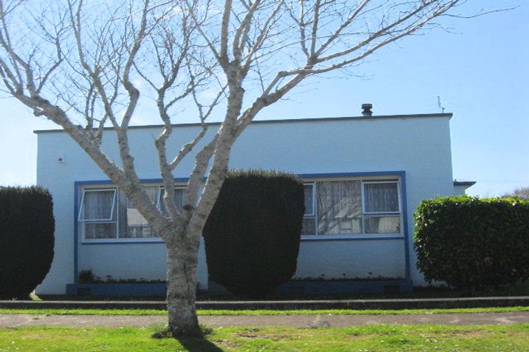 Photo of property in 5 Exeter Street, Brooklands, New Plymouth, 4310