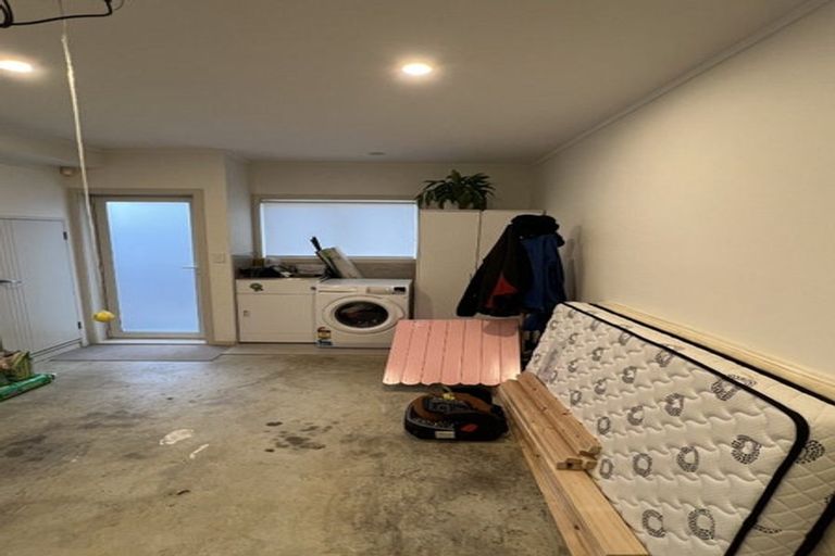 Photo of property in 32a Watts Road, Manurewa, Auckland, 2102