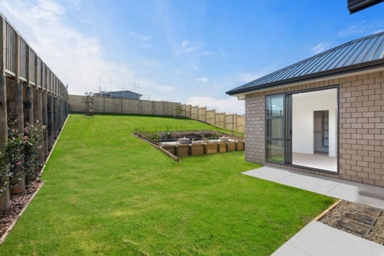 Photo of property in 45 Angiangi Crescent, Beachlands, Auckland, 2018