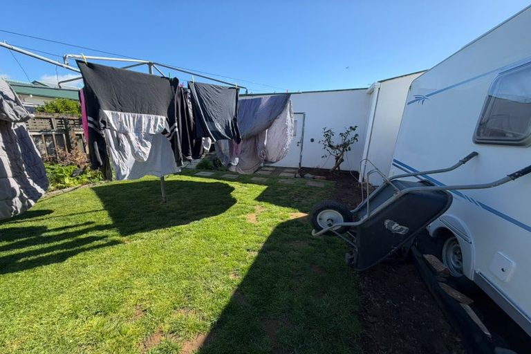Photo of property in 14 Jellicoe Avenue, Tuakau, 2121