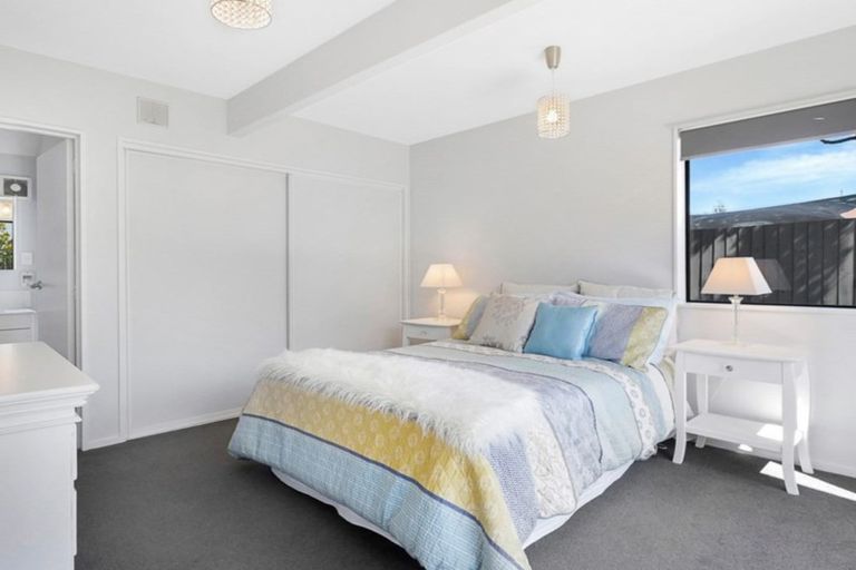 Photo of property in 1/14 Taylors Avenue, Bryndwr, Christchurch, 8052