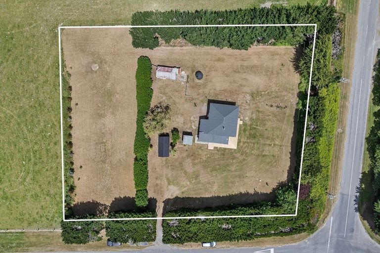 Photo of property in 675 Clintons Road, Charing Cross, Christchurch, 7671