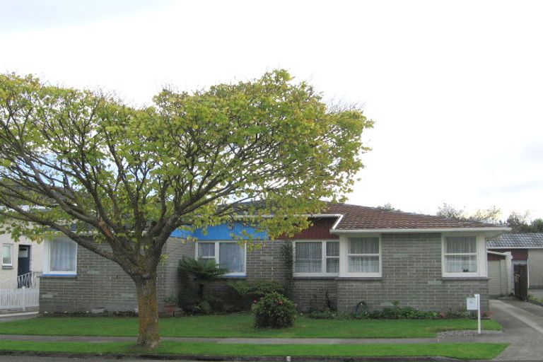 Photo of property in 18 Percy Cameron Street, Avalon, Lower Hutt, 5011