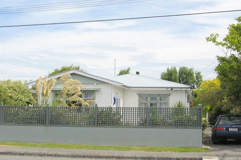 Photo of property in 30 Dampier Street, Woolston, Christchurch, 8023