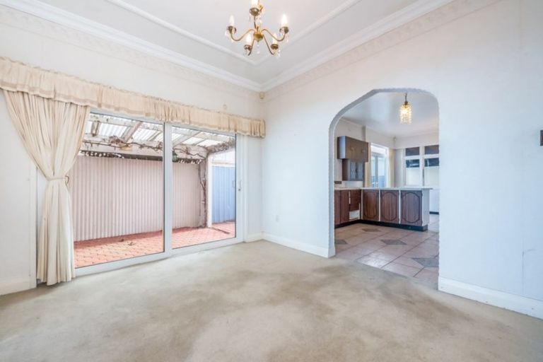 Photo of property in 155 The Esplanade, Petone, Lower Hutt, 5012