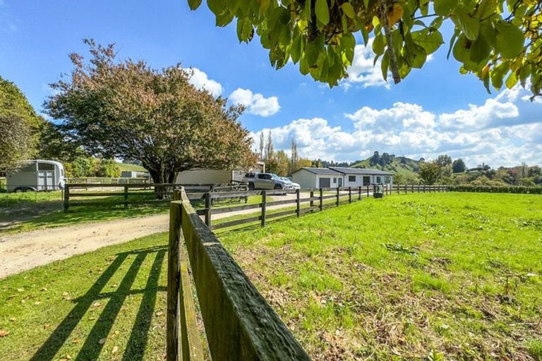 Photo of property in 37 State Highway 27, Tirau, 3410