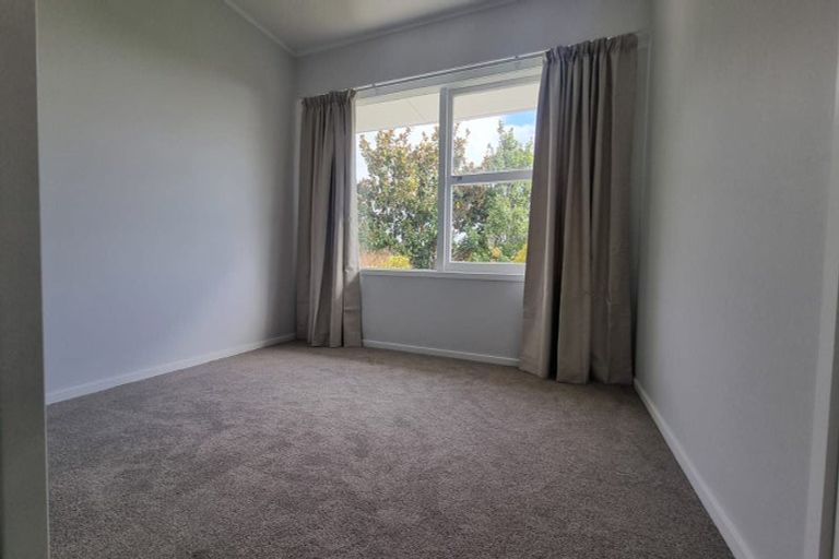 Photo of property in 4 Kerrymaria Place, Hillcrest, Auckland, 0627