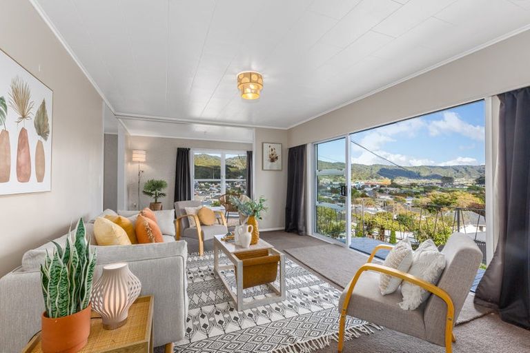 Photo of property in 43 Petrie Street, Wainuiomata, Lower Hutt, 5014