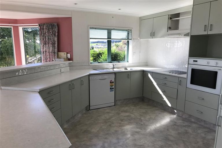 Photo of property in 51 Homestead Place, Welcome Bay, Tauranga, 3112