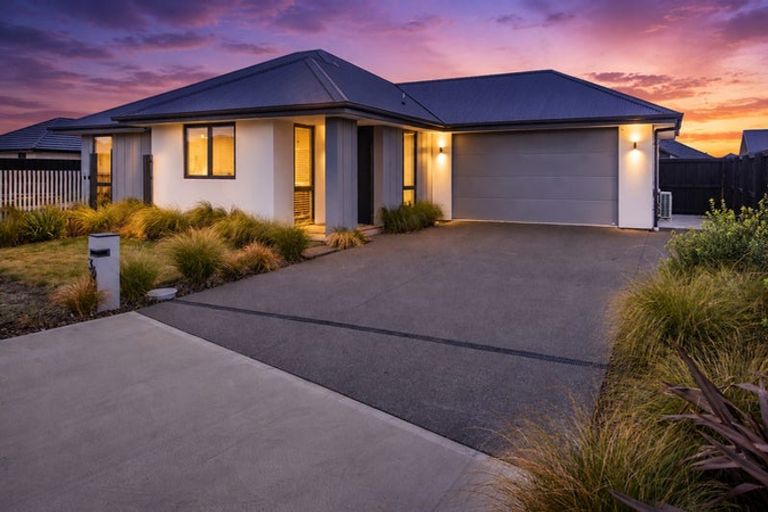 Photo of property in 36 Herridge Street, Woodend, 7610