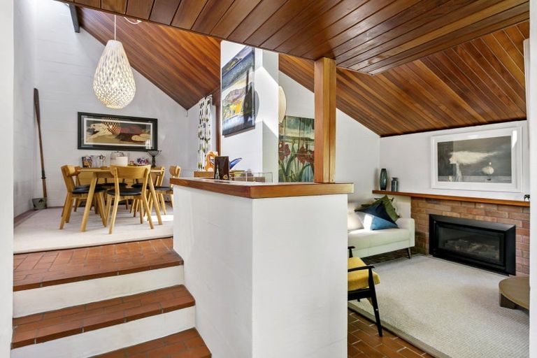 Photo of property in 67 Shepherd Road, Waipahihi, Taupo, 3330