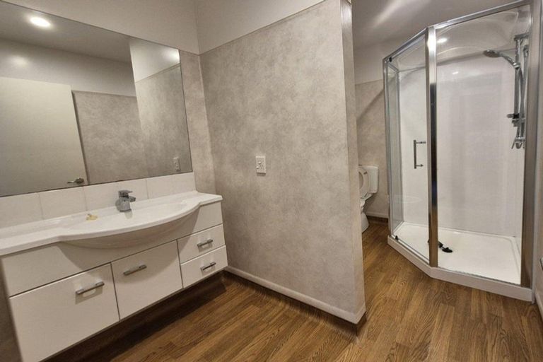 Photo of property in 17d Athol Terrace, Upper Riccarton, Christchurch, 8041