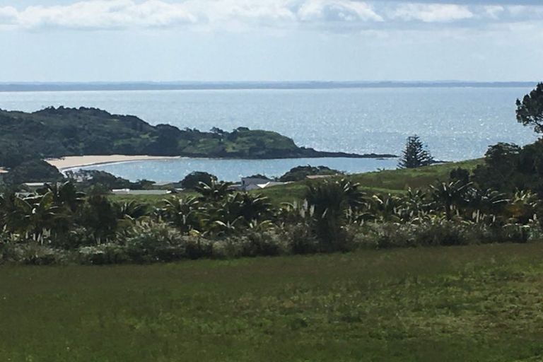 Photo of property in 15 Wrathall Road, Mangonui, 0420