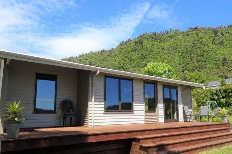 Photo of property in 307 Omoto Road, Kaiata, Greymouth, 7805