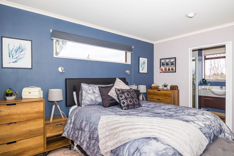 Photo of property in 37 Temple Crescent, Gleniti, Timaru, 7910
