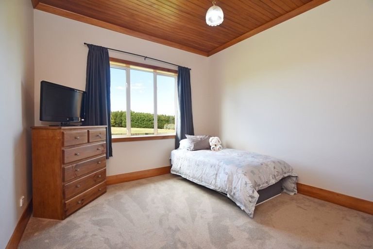 Photo of property in 75 Largs Street, Wallacetown, 9816