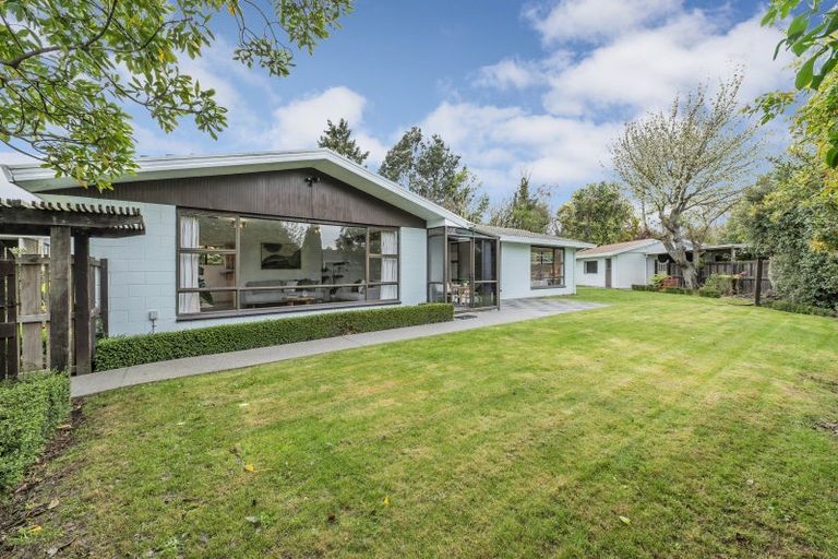 Photo of property in 14 Taiaroa Place, Southbridge, 7602