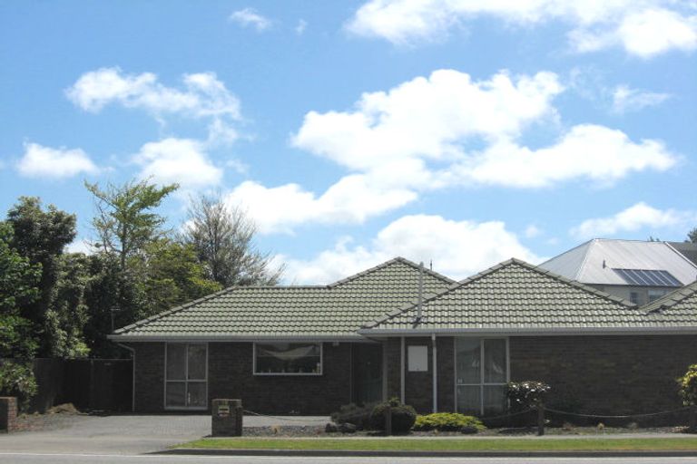 Photo of property in 318 Sawyers Arms Road, Bishopdale, Christchurch, 8053