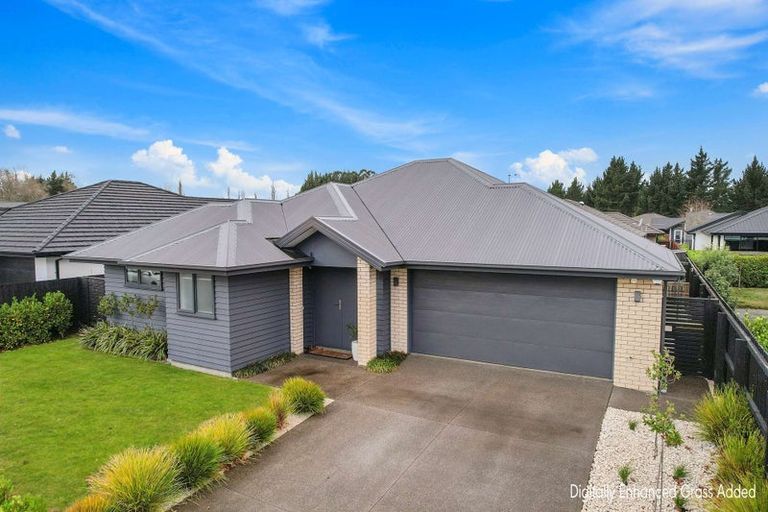 Photo of property in 14 Te Whariki Street, Marshland, Christchurch, 8083