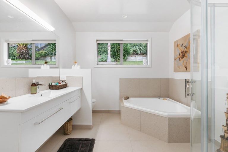 Photo of property in 15 Athelstan Way, Bethlehem, Tauranga, 3110