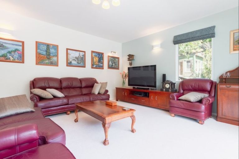 Photo of property in 113a Glenmore Street, Kelburn, Wellington, 6012