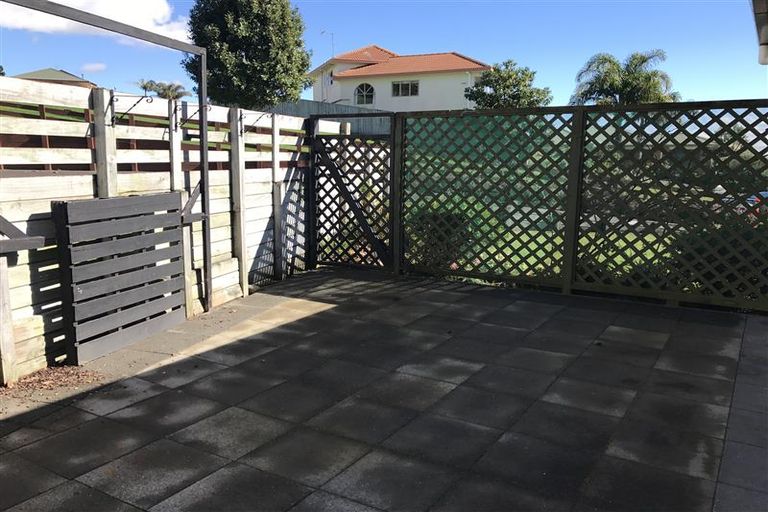 Photo of property in 51 Homestead Place, Welcome Bay, Tauranga, 3112