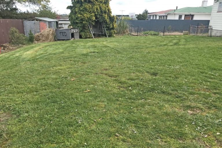 Photo of property in 43 Cromer Street, Balclutha, 9230