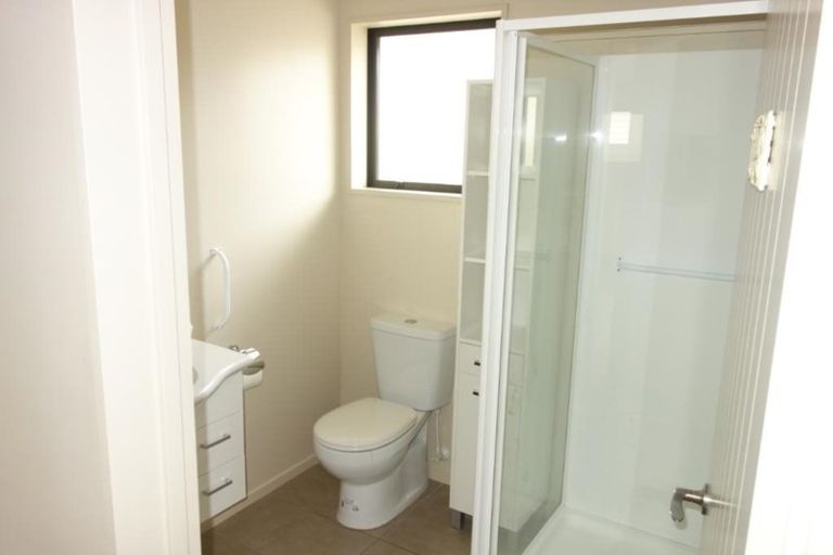 Photo of property in 2/23 Sabina Street, Shirley, Christchurch, 8013