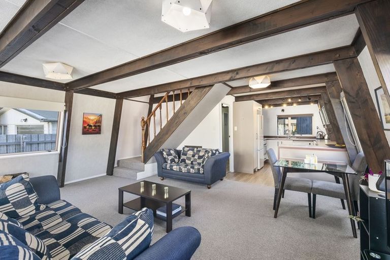 Photo of property in 39a London Road, Korokoro, Lower Hutt, 5012