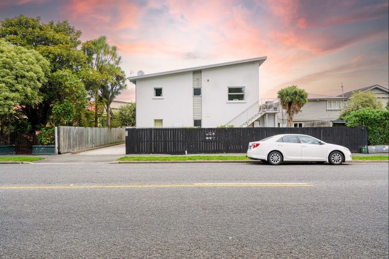Photo of property in 1/502 Hereford Street, Linwood, Christchurch, 8011