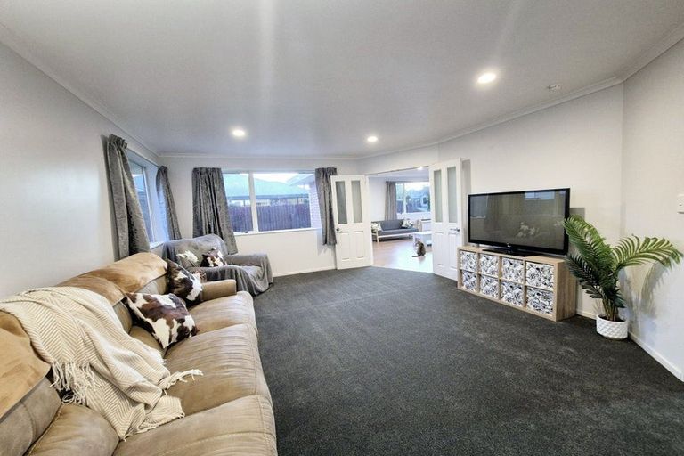 Photo of property in 43 Kensington Avenue, Rangiora, 7400