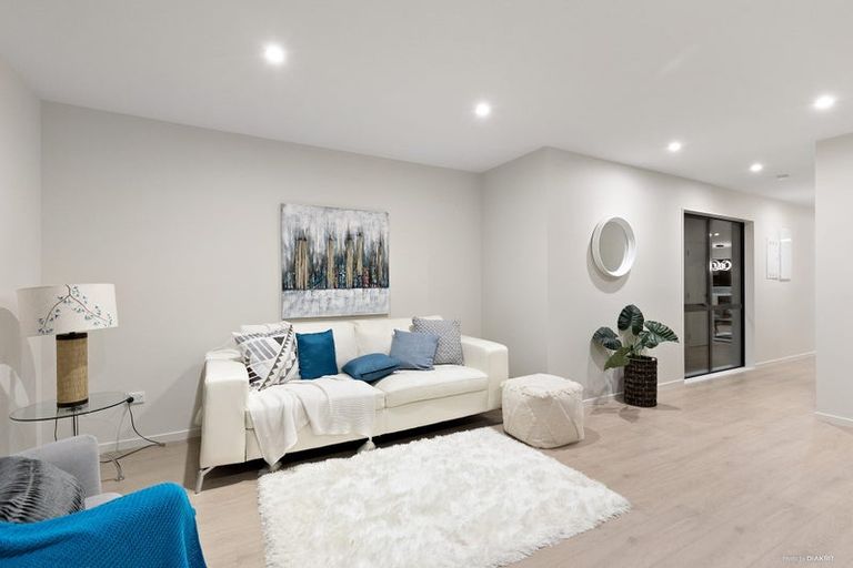 Photo of property in 12 Gecko Road, Hobsonville, Auckland, 0616