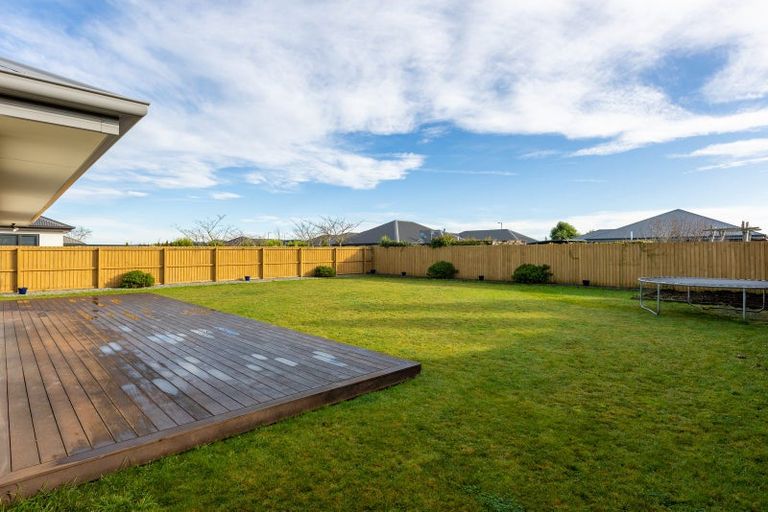 Photo of property in 18 Burnham School Road, Rolleston, 7614