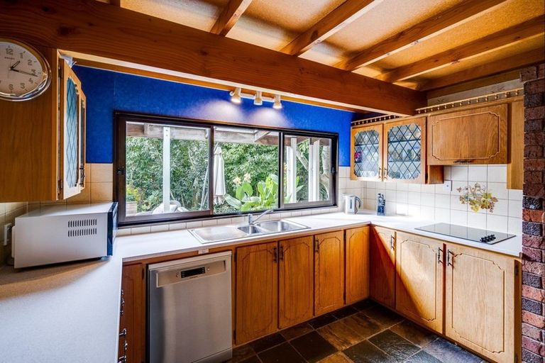 Photo of property in 115a Frederick Street, Mayfair, Hastings, 4122