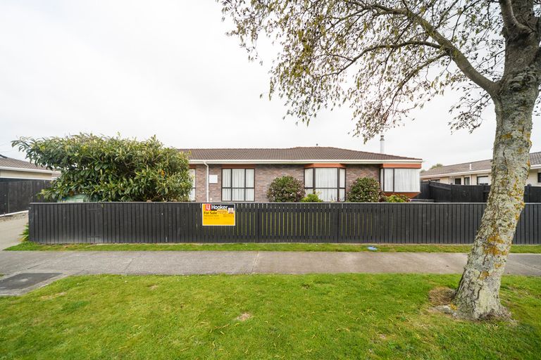 Photo of property in 110 Amberley Avenue, Highbury, Palmerston North, 4412