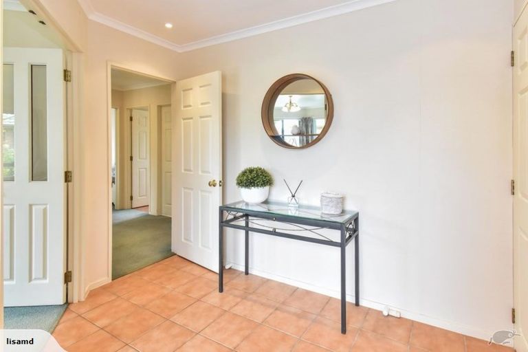 Photo of property in 14 Woodcroft Way, Pukekohe, 2120