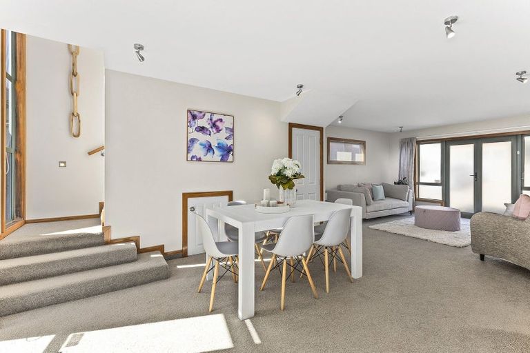 Photo of property in 9 Melrose Crescent, Melrose, Wellington, 6023