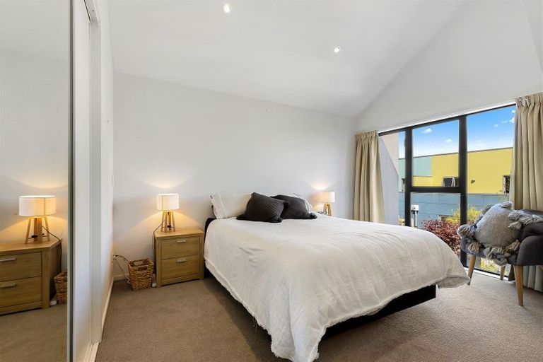 Photo of property in 8/90 Edgeware Road, St Albans, Christchurch, 8014